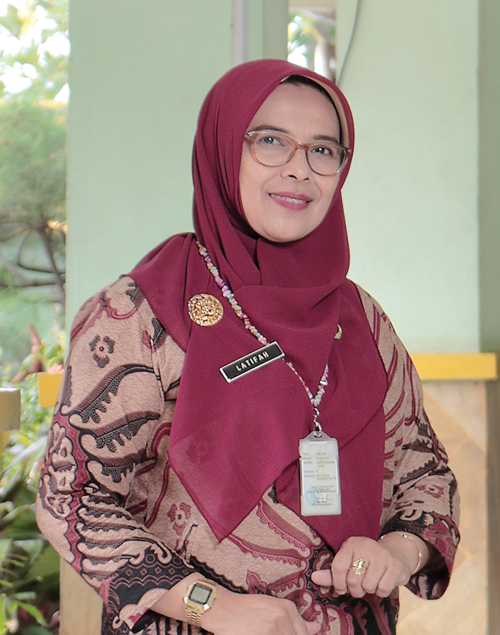 Latifah, S.Ag. - Pendidikan Agama Islam